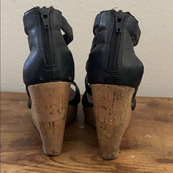 Dolce Vita for Target Wedges - Size 7 - Picture 6 of 6